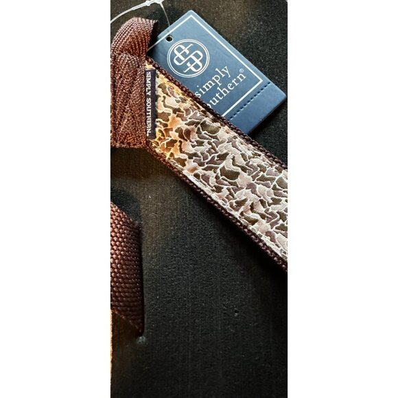 Simply Southern XL 11/12 Flip-Flops With Camo Straps & Black Soles - Comfortable - Picture 6 of 9